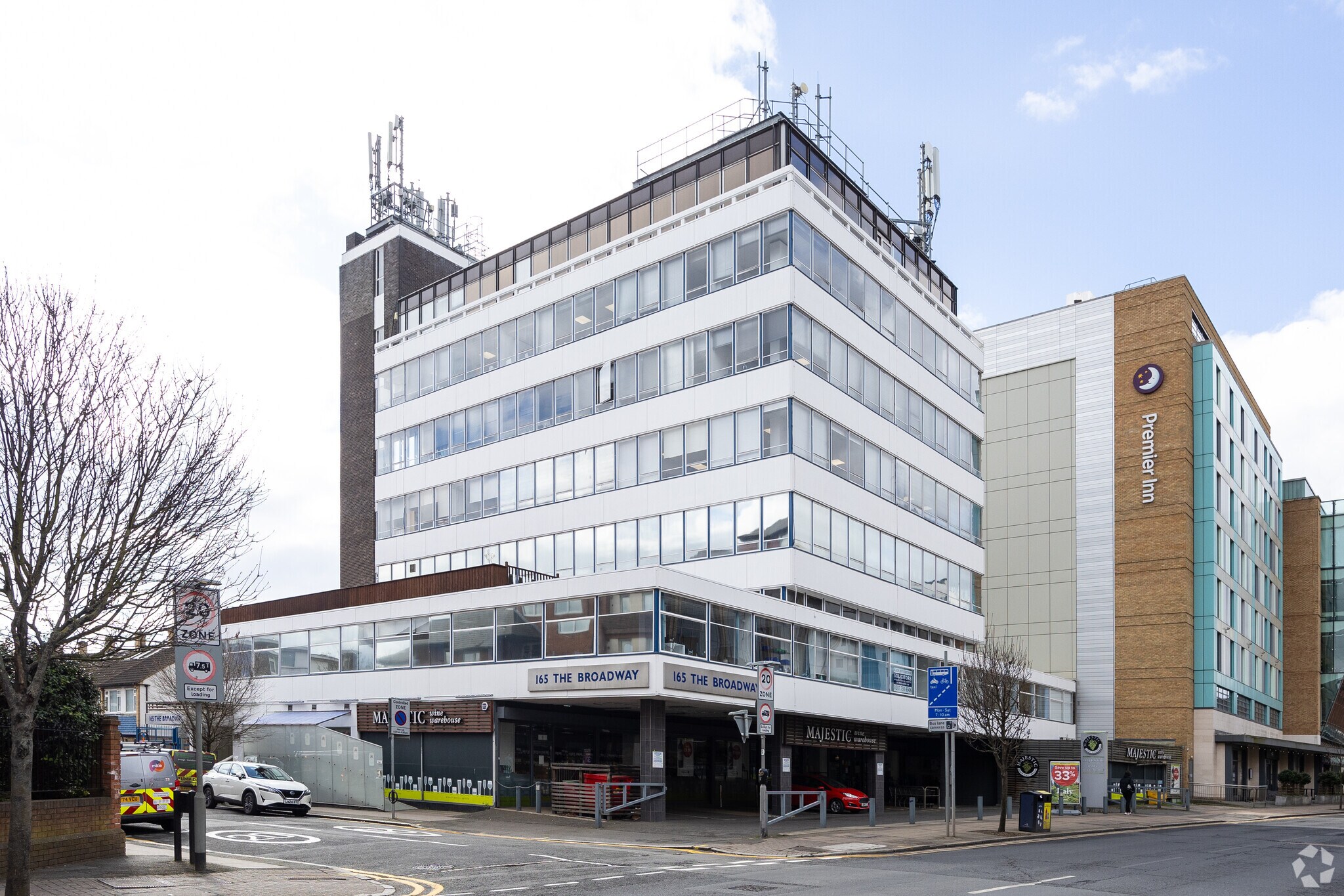 165-177 The Broadway, London for lease Primary Photo- Image 1 of 19