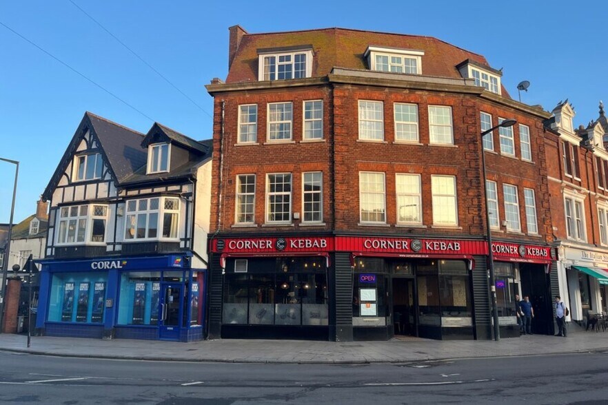 3 The Strand, Exmouth à vendre - Photo principale - Image 1 de 5