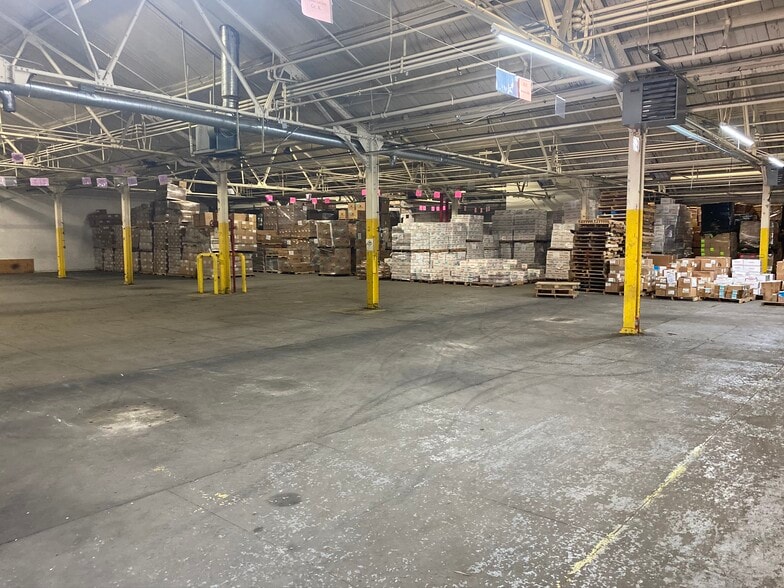 718 S Fulton Ave, Mount Vernon, NY for lease - Interior Photo - Image 2 of 9