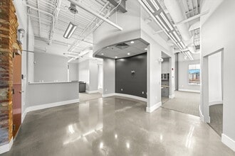 2099 Thunderhead Rd, Knoxville, TN for lease Interior Photo- Image 2 of 3