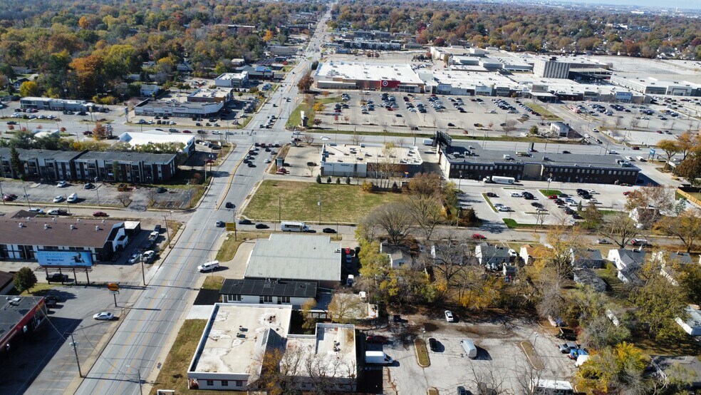 5701 Douglas Ave, Des Moines, IA à vendre - Photo du bâtiment - Image 3 de 13