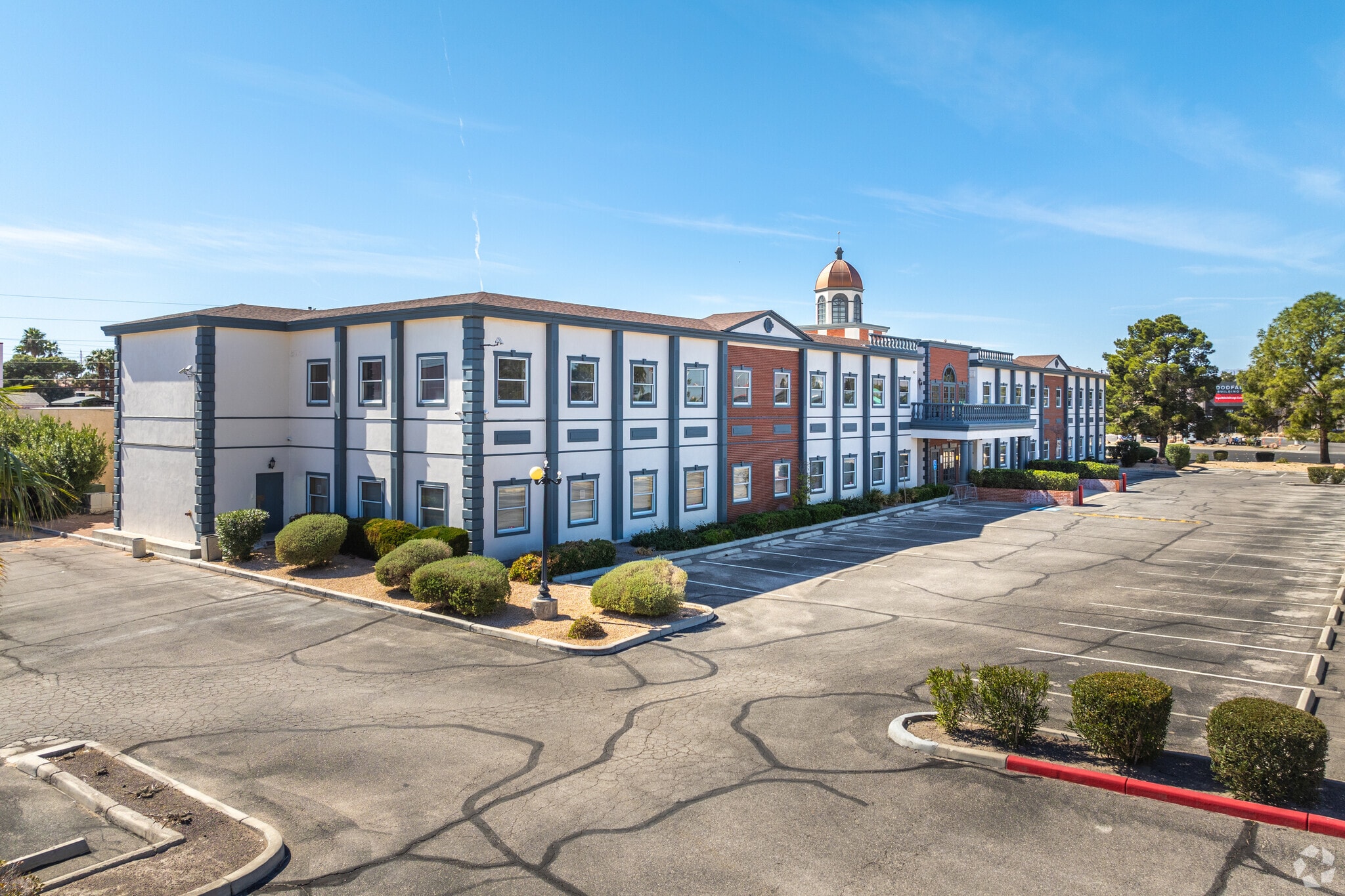 4180 S Pecos Rd, Las Vegas, NV for lease Primary Photo- Image 1 of 6