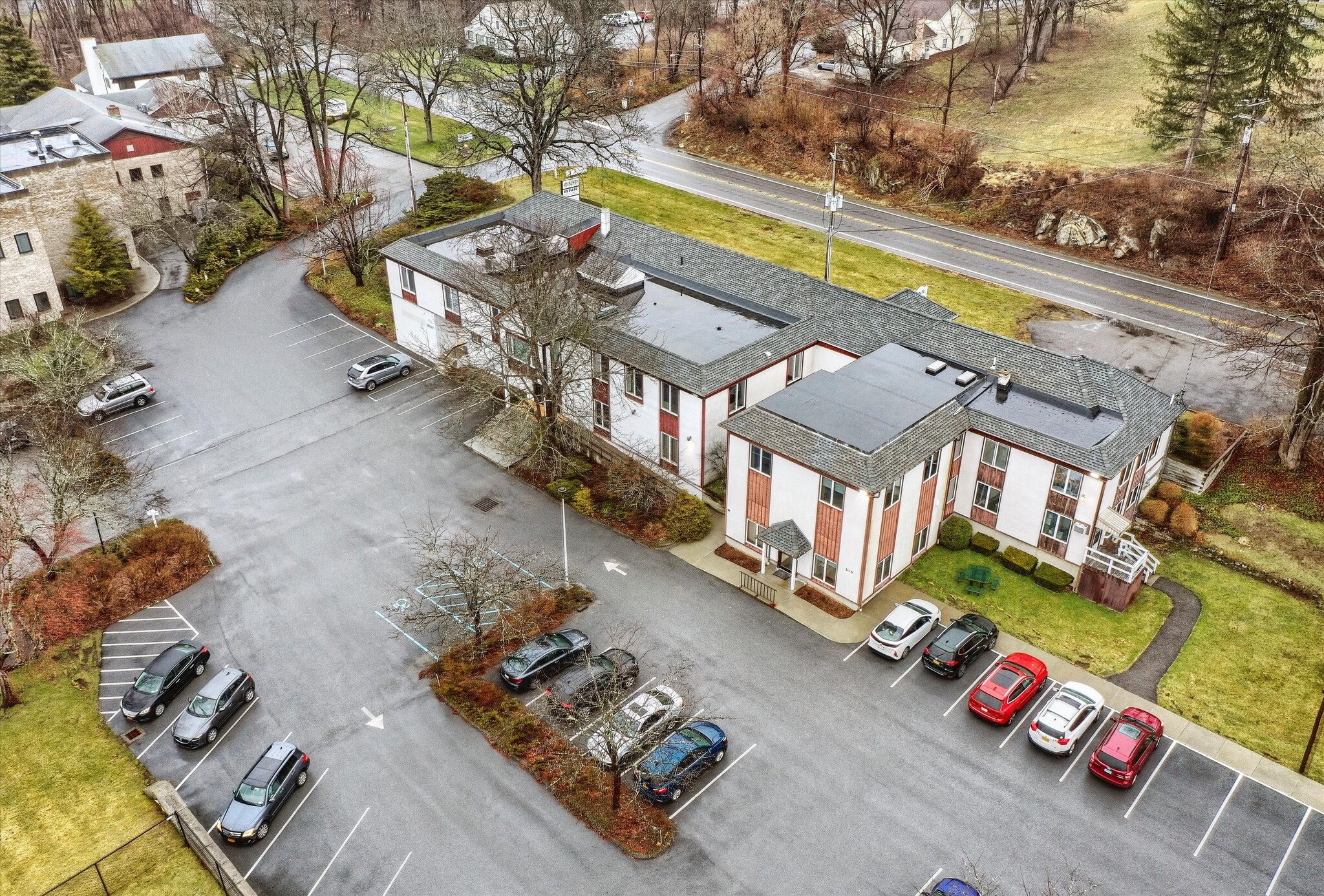 515-527 Route 22, Pawling, NY for lease Primary Photo- Image 1 of 27