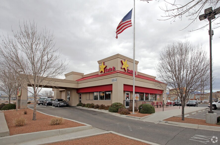 800 Broadway Blvd NW, Albuquerque, NM à louer - Photo du bâtiment - Image 2 de 2