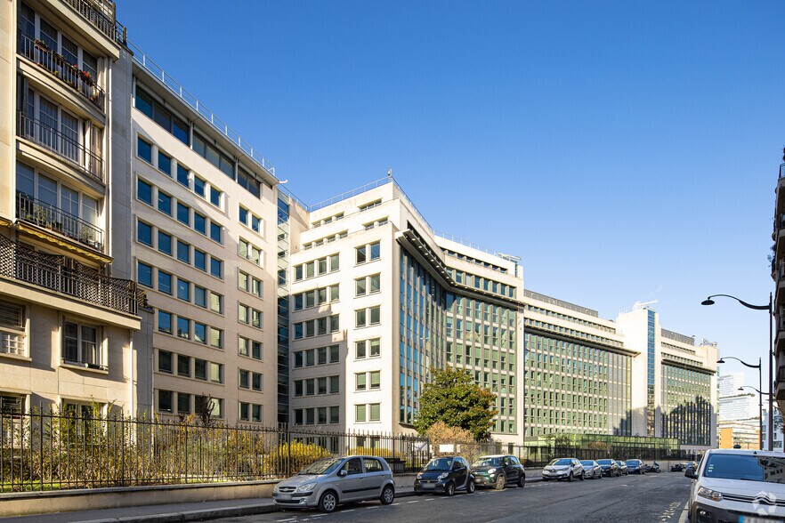 13 Ter Boulevard Berthier, Paris à louer - Photo du bâtiment - Image 3 de 12