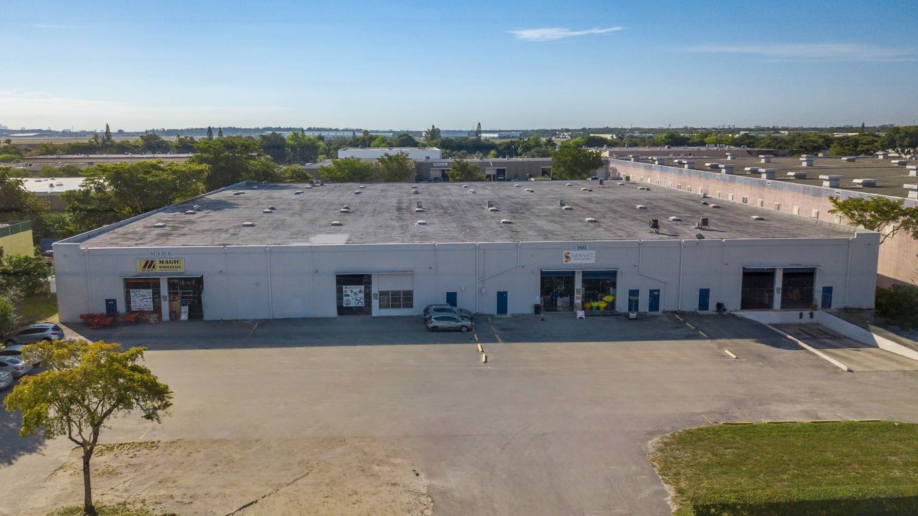 5510-5590 NW 163rd St & 5523-5535 NW 161st St, Miami Lakes, FL for lease Building Photo- Image 1 of 2