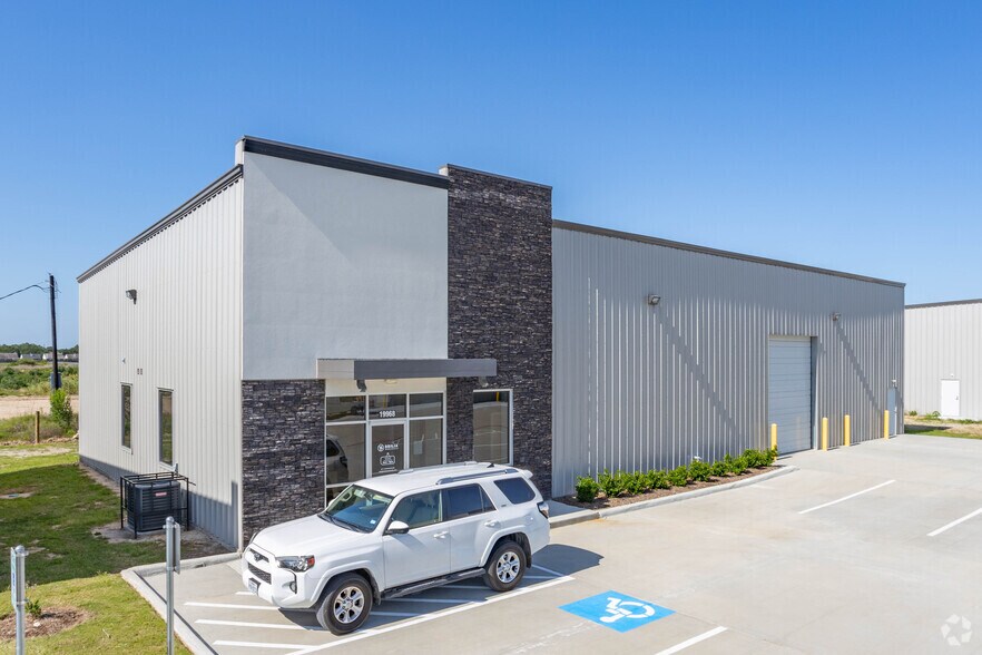 19960 Franz Rd, Katy, TX for sale - Building Photo - Image 2 of 8