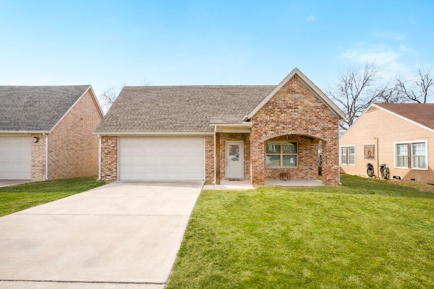 3248 Merida Ave, Fort Worth, TX à vendre - Photo principale - Image 1 de 1