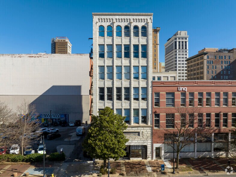 111 19th St N, Birmingham, AL à vendre - Photo du bâtiment - Image 3 de 24