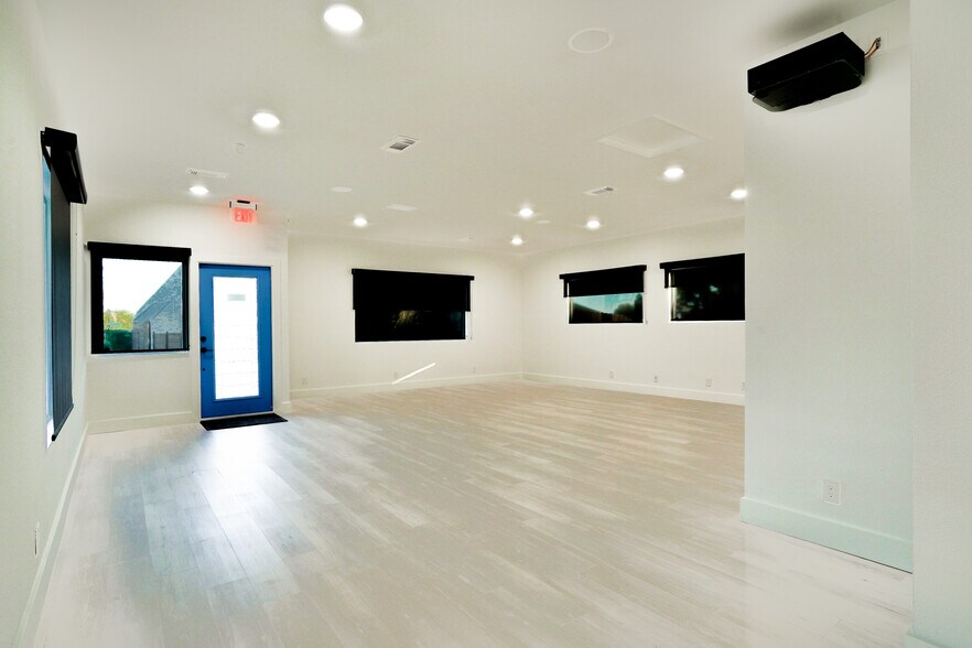 209 Round Rock Ave, Round Rock, TX à louer - Photo intérieure - Image 2 de 3