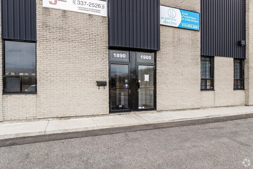 1820-1920 Rue Beaulac, Montréal, QC à louer - Photo du bâtiment - Image 2 de 6