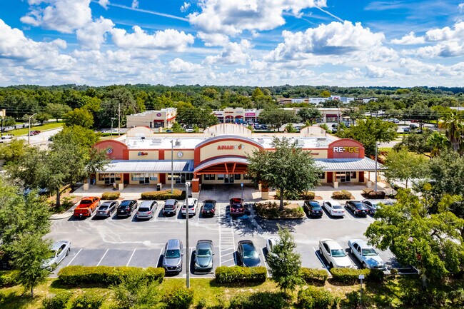 Plus de détails pour 2611 SW 19th Avenue Rd, Ocala, FL - Commerce de détail à louer