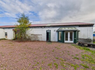 Plus de détails pour Main St, Bridge Of Earn - Industriel à louer