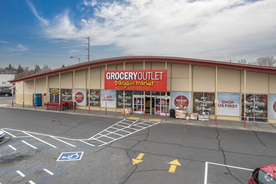 2020 Oddie Blvd, Sparks, NV à vendre - Photo du bâtiment - Image 3 de 6