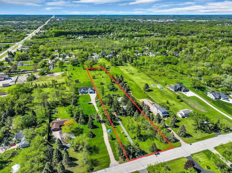 2901 W Forest Hill Ave, Franklin, WI for sale - Aerial - Image 2 of 6