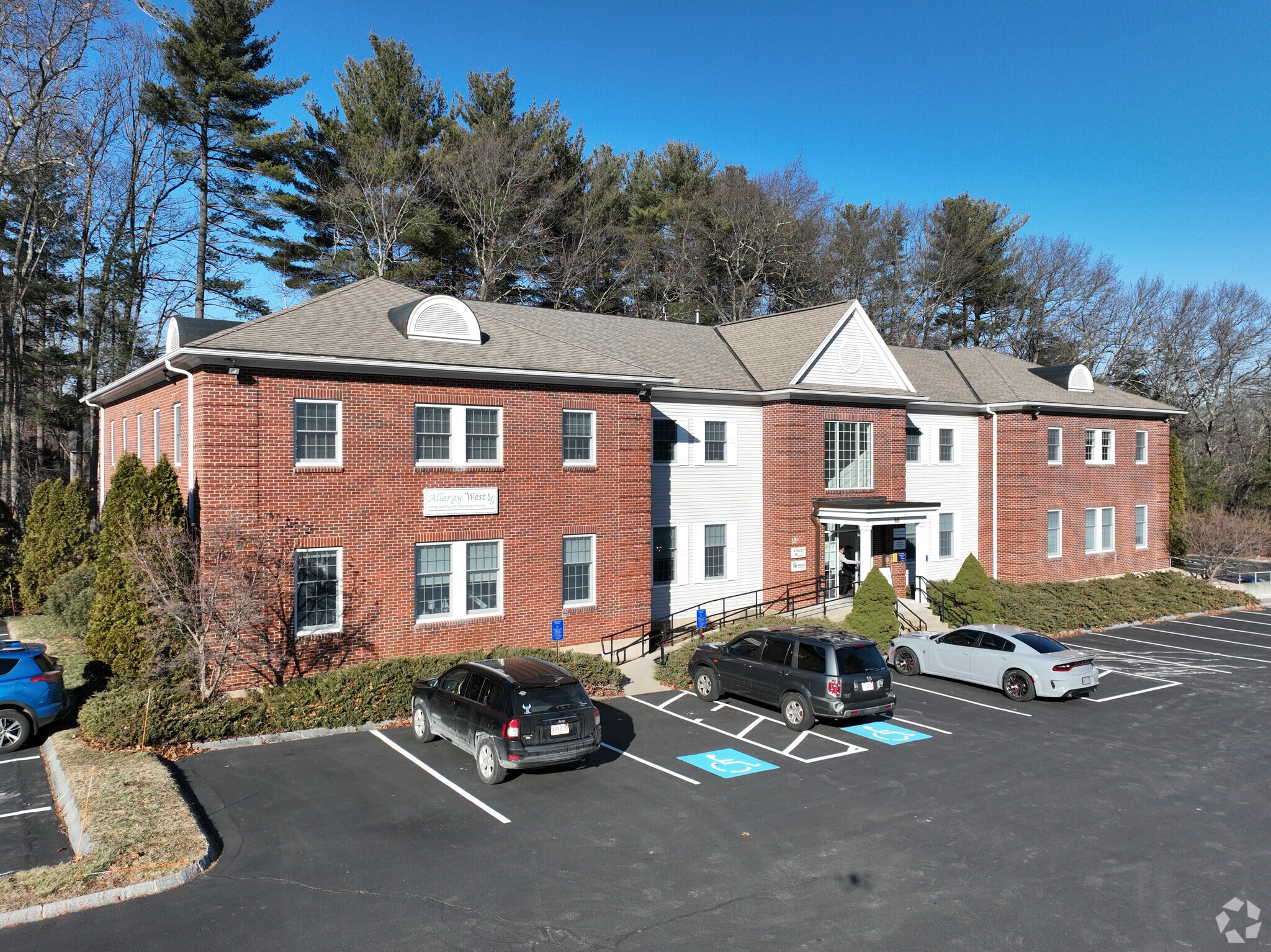 68 Tadmuck Rd, Westford, MA for lease Primary Photo- Image 1 of 9