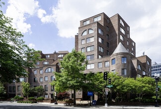 3 Washington Cir NW, Washington, DC for lease Building Photo- Image 2 of 8