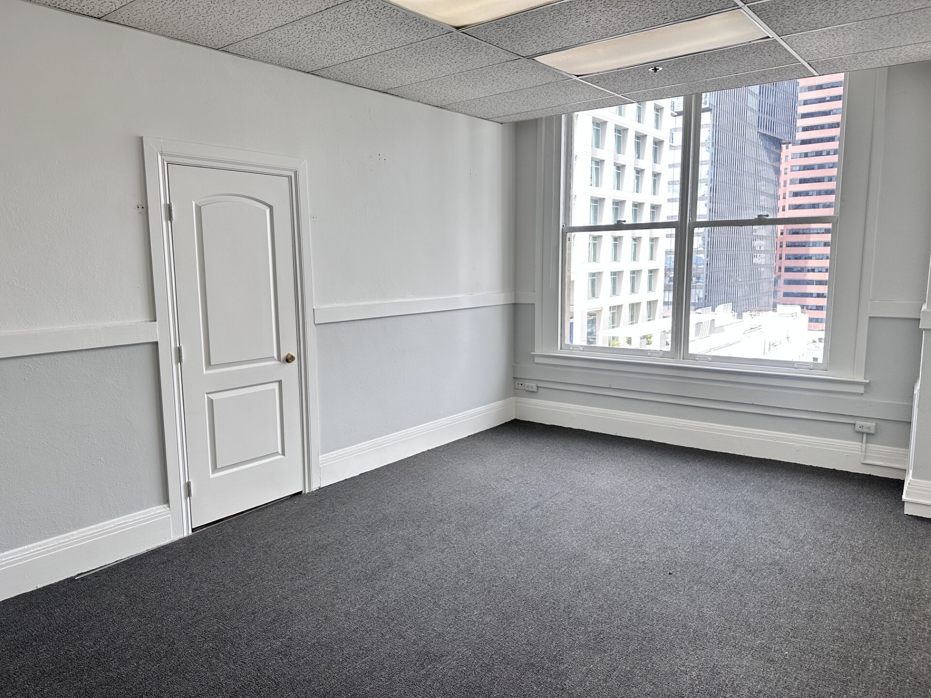 710-714 W Olympic Blvd, Los Angeles, CA à louer Photo intérieure- Image 1 de 4