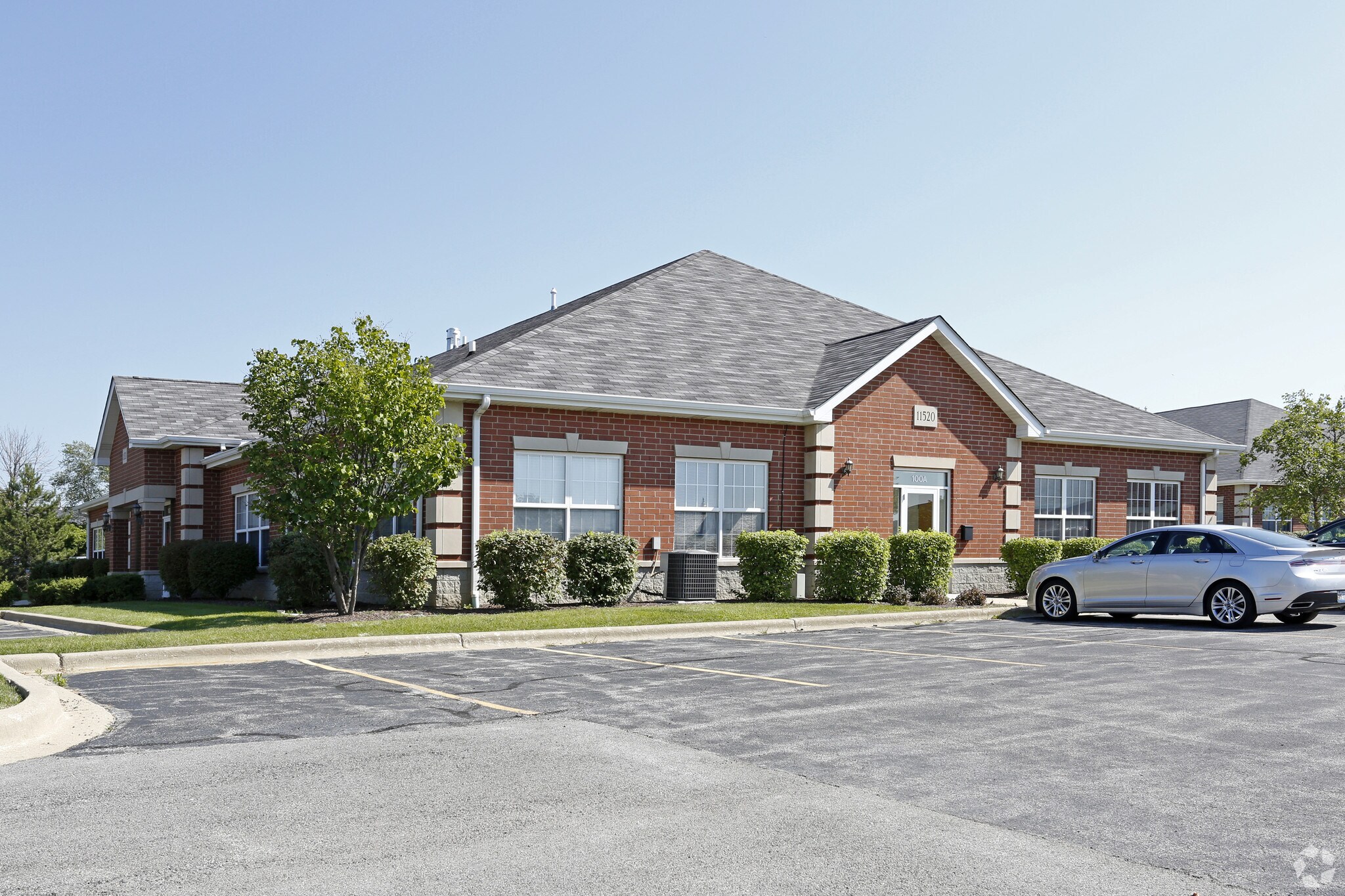 11520 W 183rd St, Orland Park, IL à vendre Photo principale- Image 1 de 21