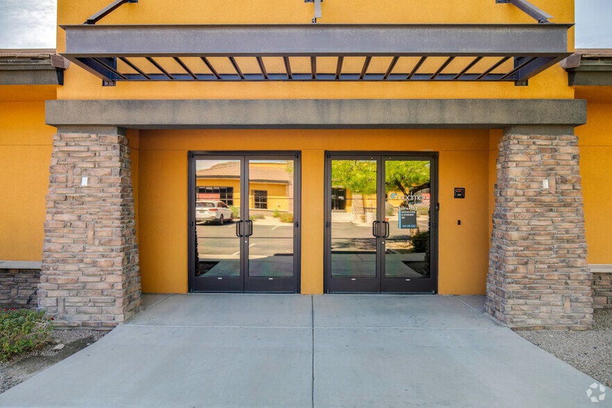 3654 N Power Rd, Mesa, AZ à louer - Photo du bâtiment - Image 2 de 14
