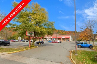 Plus de détails pour 501 W Harford St, Milford, PA - Vente au détail à vendre