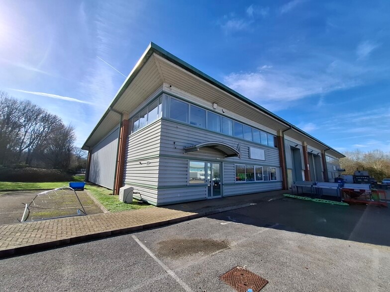 Hurricane Rd, Brockworth for lease - Building Photo - Image 3 of 4