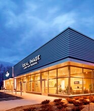 1245 New Britain Ave, West Hartford, CT à louer Photo du bâtiment- Image 2 de 3