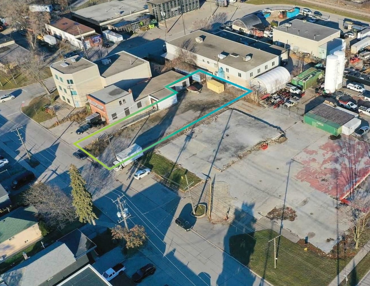 93 Judge Rd, Toronto, ON for lease - Primary Photo - Image 1 of 1