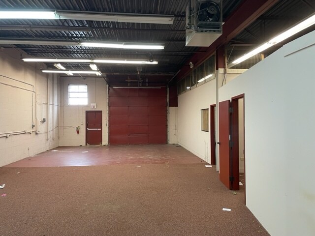 2515-2555 Veterans Dr, Posen, IL à louer - Photo intérieure - Image 2 de 8