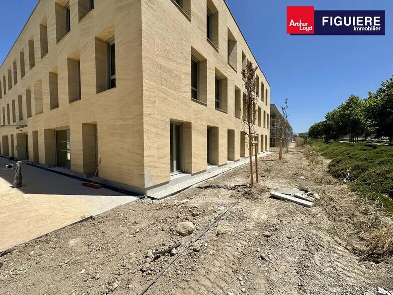 Rue Emilien Gautier, Aix-en-Provence for lease - Building Photo - Image 1 of 8