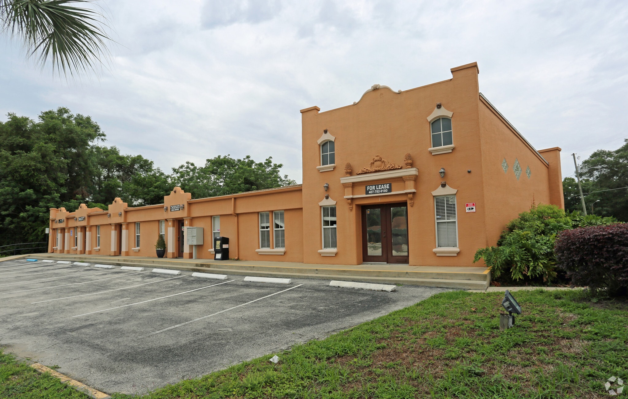 Charles R Beall Blvd, DeBary, FL for sale Primary Photo- Image 1 of 24