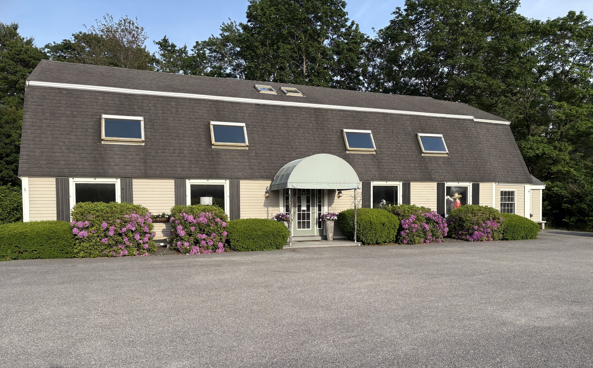 2049 Post Rd, Wells, ME for sale Primary Photo- Image 1 of 23
