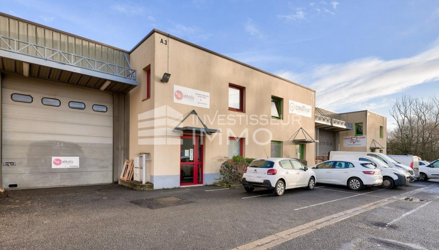 Flex in Pontault-Combault for lease Building Photo- Image 1 of 8