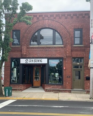 Plus de détails pour 32 Church St, Keansburg, NJ - Commerce de détail à vendre