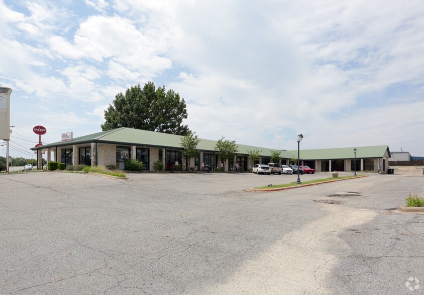 5440-5464 Texoma Pky, Sherman, TX for lease - Primary Photo - Image 1 of 4