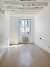 18 Rue De Penthièvre, Paris for lease Interior Photo- Image 2 of 5
