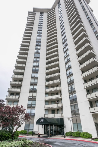 More details for 205 E Joppa Rd, Towson, MD - Office for Sale