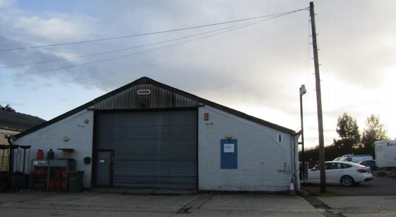 Pump Ln, Reading à louer - Photo du bâtiment - Image 1 de 1