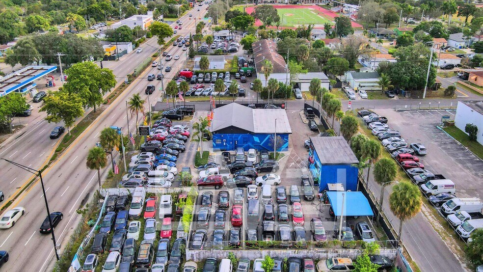 1730 W Sunrise Blvd, Fort Lauderdale, FL à vendre - Photo du bâtiment - Image 2 de 15