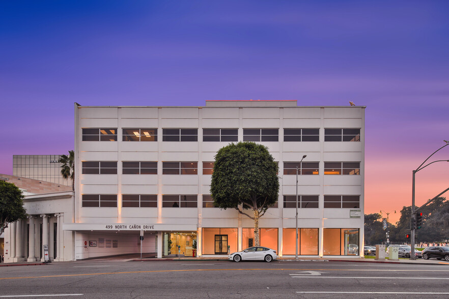 499 N Canon Dr, Beverly Hills, CA for lease - Building Photo - Image 1 of 15