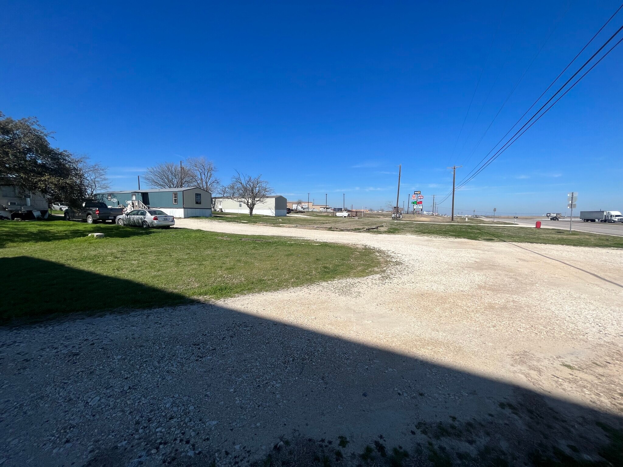 13615 N Ih 35, Jarrell, TX for sale Primary Photo- Image 1 of 11