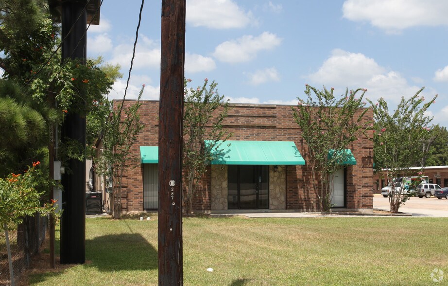 20854 N US 59 Hwy, New Caney, TX à louer - Photo du bâtiment - Image 3 de 4