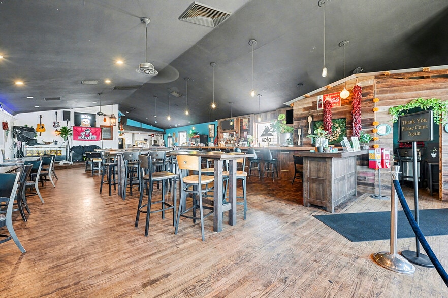 3109 Federal Blvd, Denver, CO à vendre - Photo intérieure - Image 3 de 16