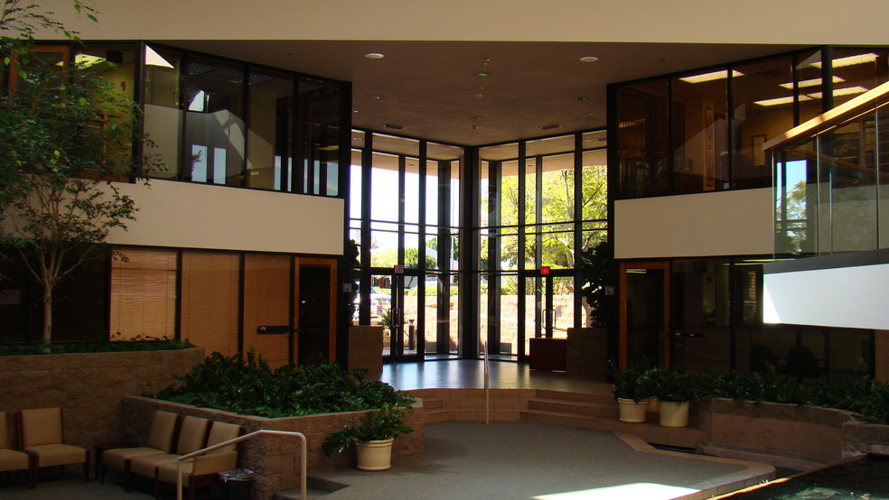 1839 S Alma School Rd, Mesa, AZ à louer - Photo intérieure - Image 3 de 7