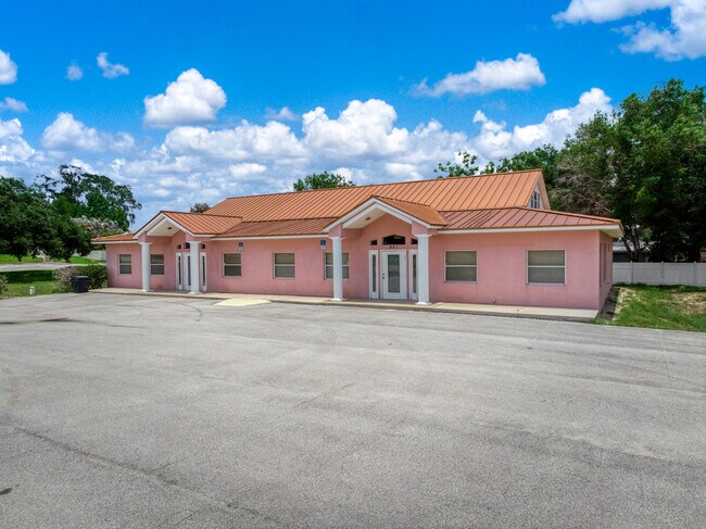 Plus de détails pour 401 W Interlake Blvd, Lake Placid, FL - Bureau à vendre