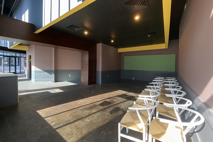 11 E Forsyth St, Jacksonville, FL à louer - Photo intérieure - Image 3 de 15