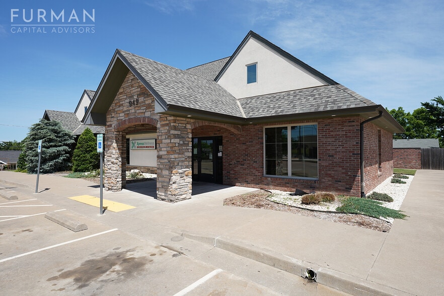 949 E Taft Ave, Sapulpa, OK à vendre - Photo du bâtiment - Image 2 de 7