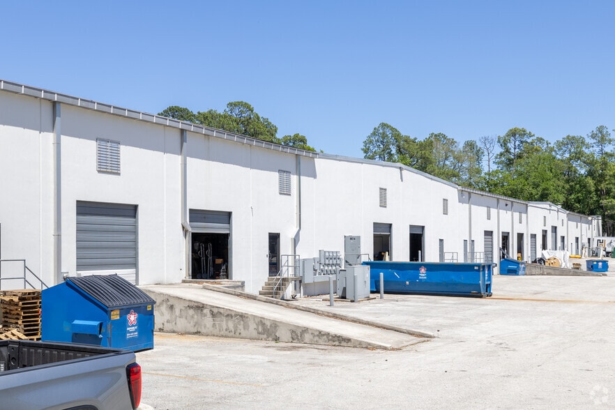 7750-1 Bayberry Rd, Jacksonville, FL for lease - Building Photo - Image 2 of 22