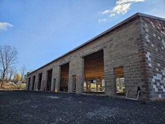 Plus de détails pour 2175 S Main St, Middletown, CT - Industriel à louer