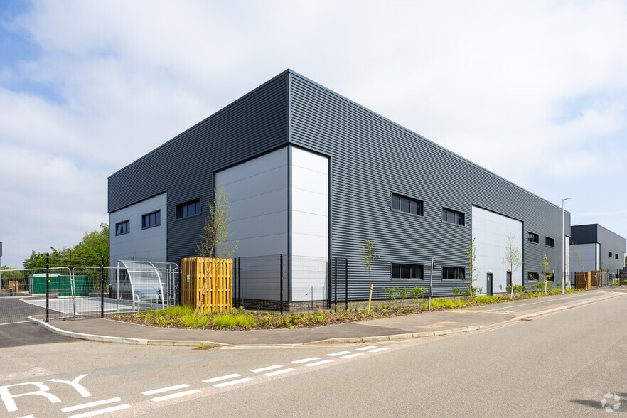 Hall Av, Ashford à louer - Photo du bâtiment - Image 2 de 3